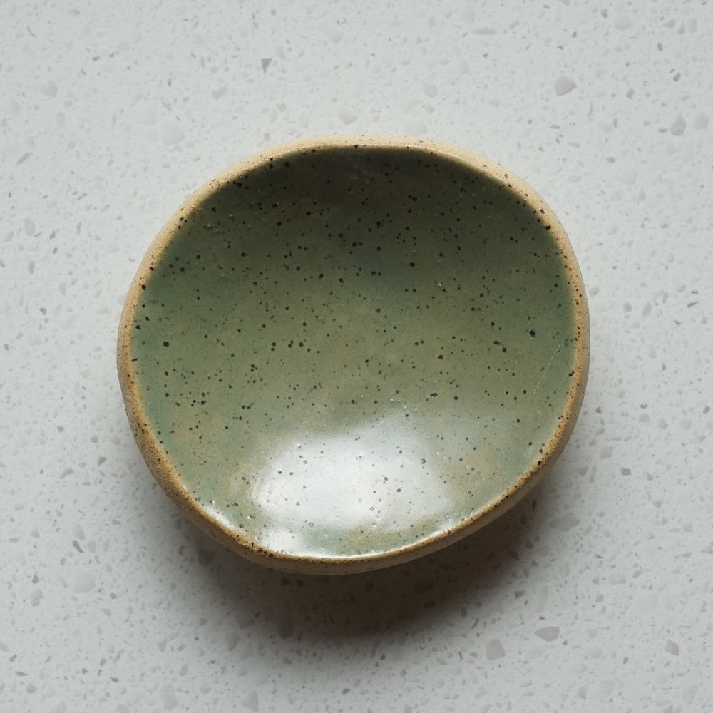 ceramic pottery dish for for bathroom