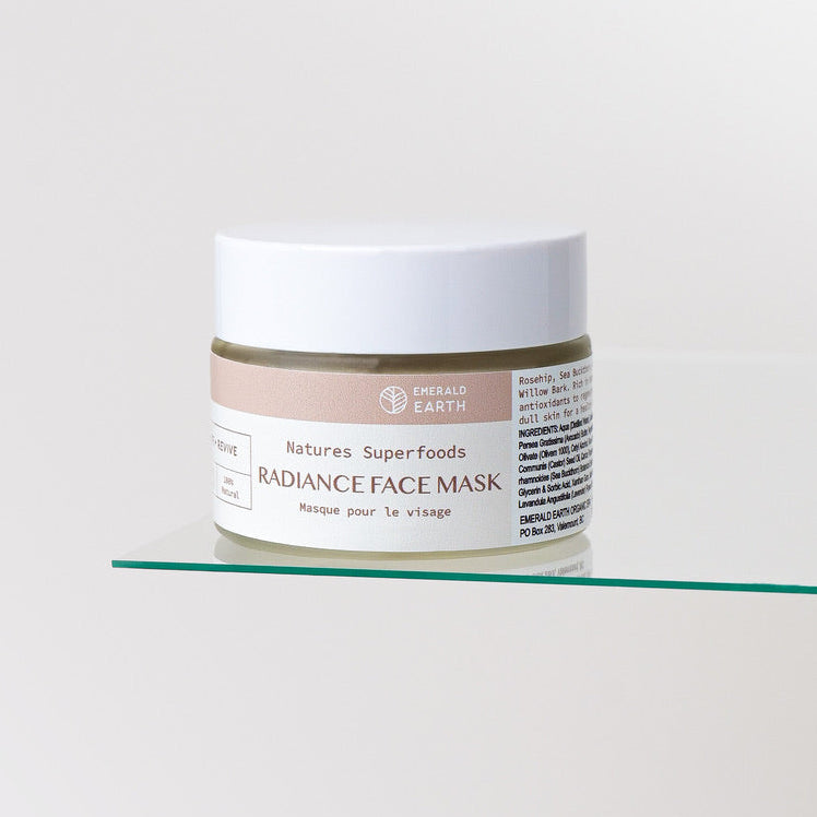 Radiance Superfood Face Mask with exfoliating enzymes